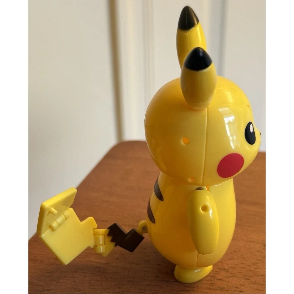Pokemon Collectors Yellow Toy‎ 4.5